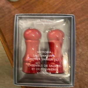 Salt & Pepper Set